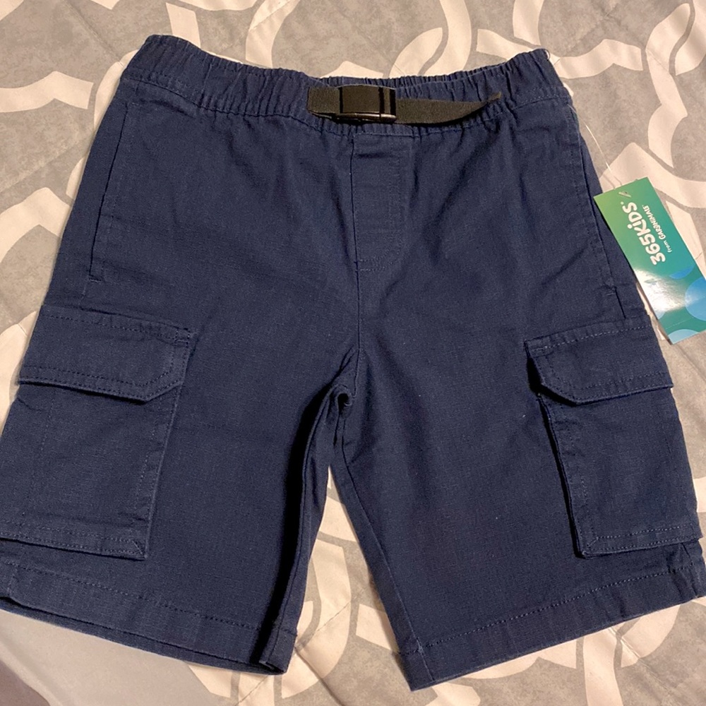 Boy shorts size 5